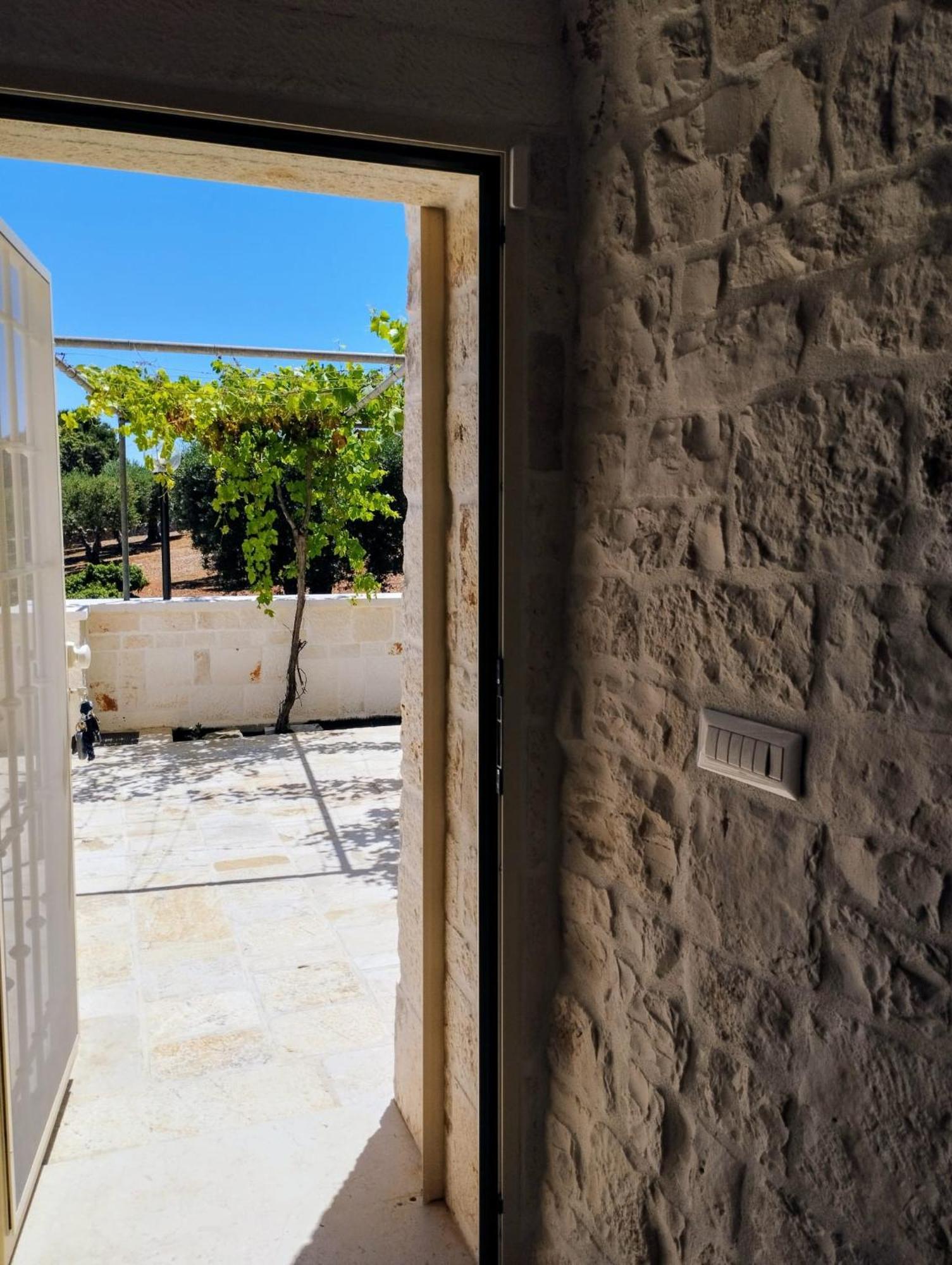 Trulli La Quercia Del Nonno Villa Locorotondo Luaran gambar