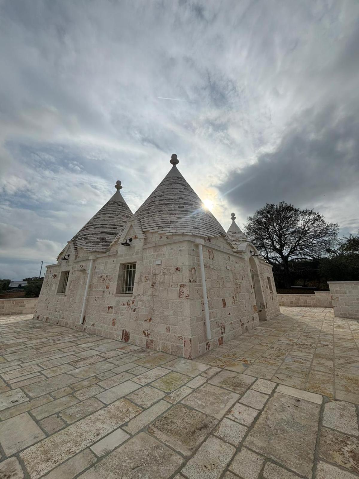 Trulli La Quercia Del Nonno Villa Locorotondo Luaran gambar